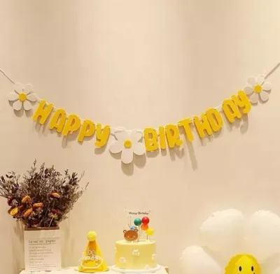 Happy Birthday Beyaz Papatya Eva Banner Set - Sarı - 1